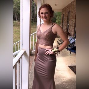 Gorgeous prom dress!!!